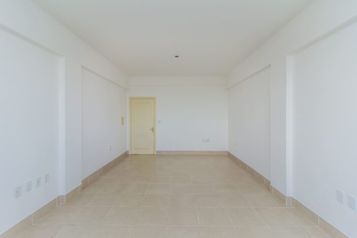Condomínio Comercial Av. Boqueirão (41)